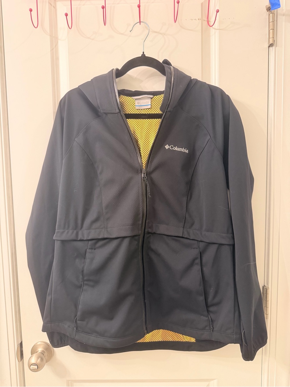 Columbia Women's Canyon Meadows II Softshell Jacket